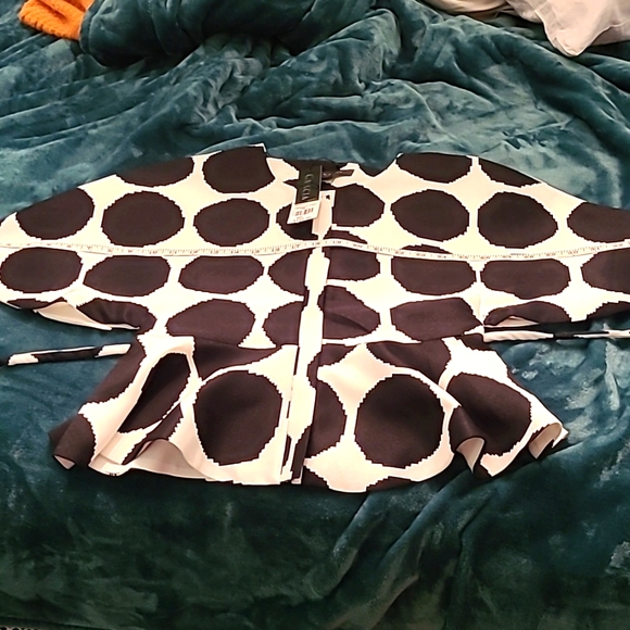 Gracia polka dot peplum jacket - Picture 6 of 9